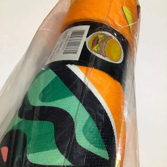 Marcus Adler HAMBURGER  ROUND COTTON BEACH TOWEL - Picture 2 of 3